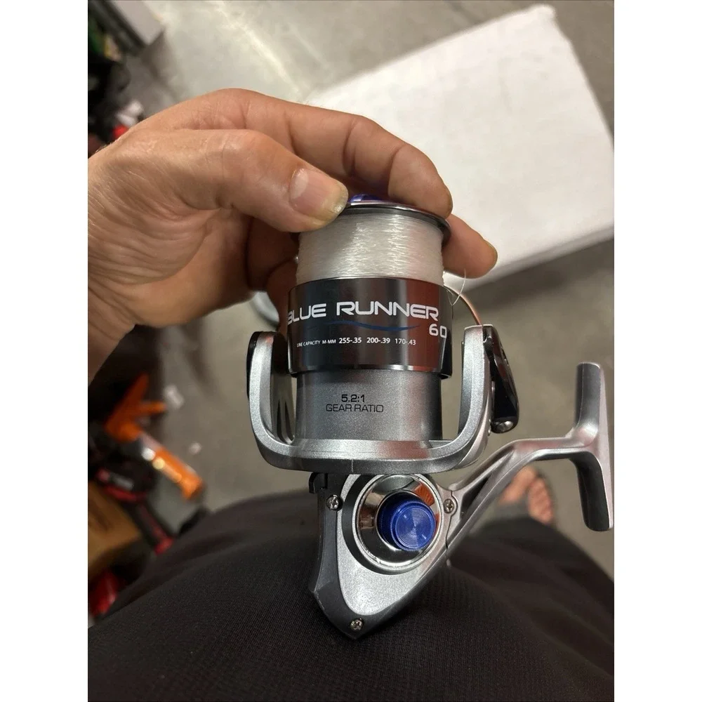 Quantum Blue Runner 60 Spinning Fishing Reel  In Good Condition